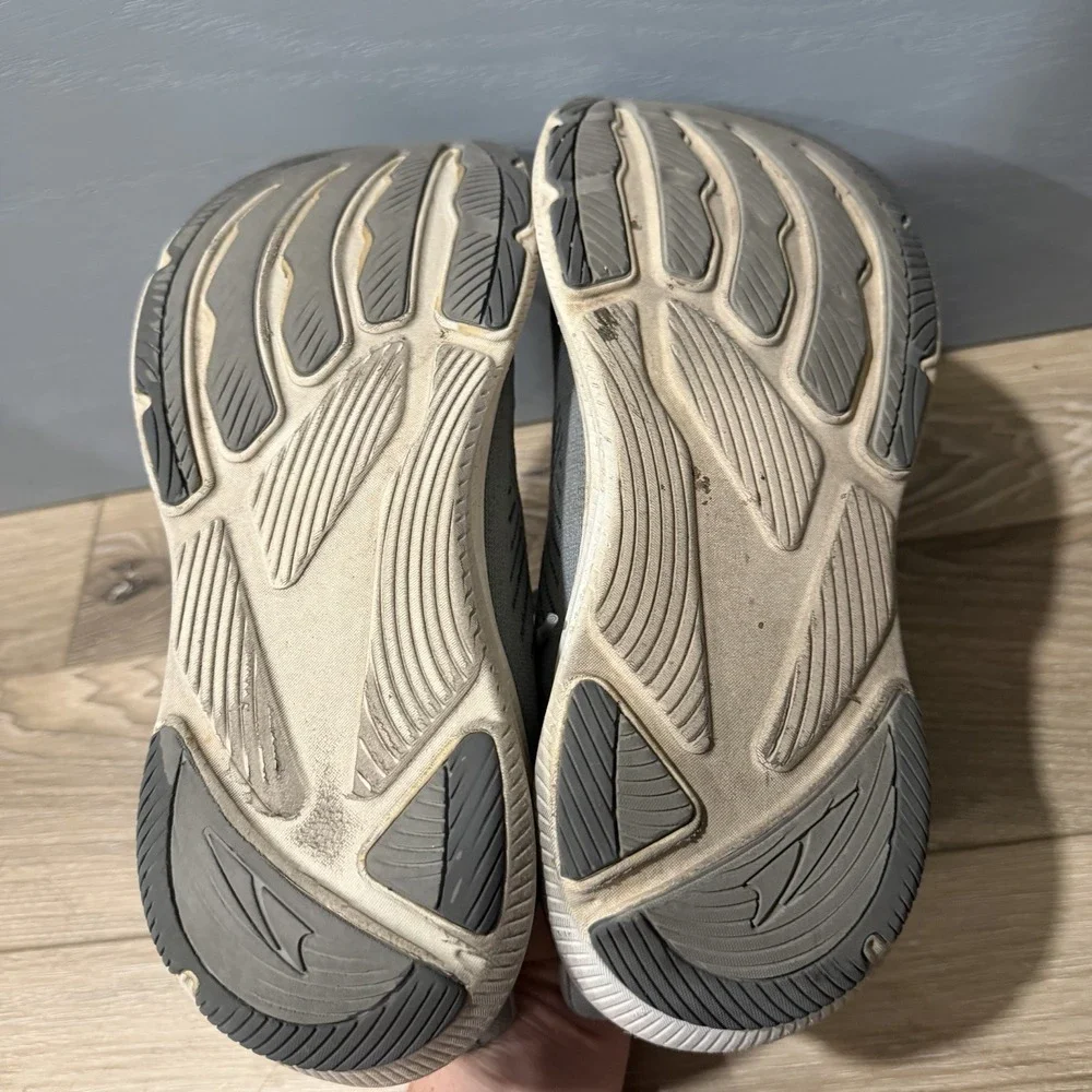 Altra Experience Flow 2 Mens Gray Running Shoes Sneaker Size 8.5 ALOA85RE220